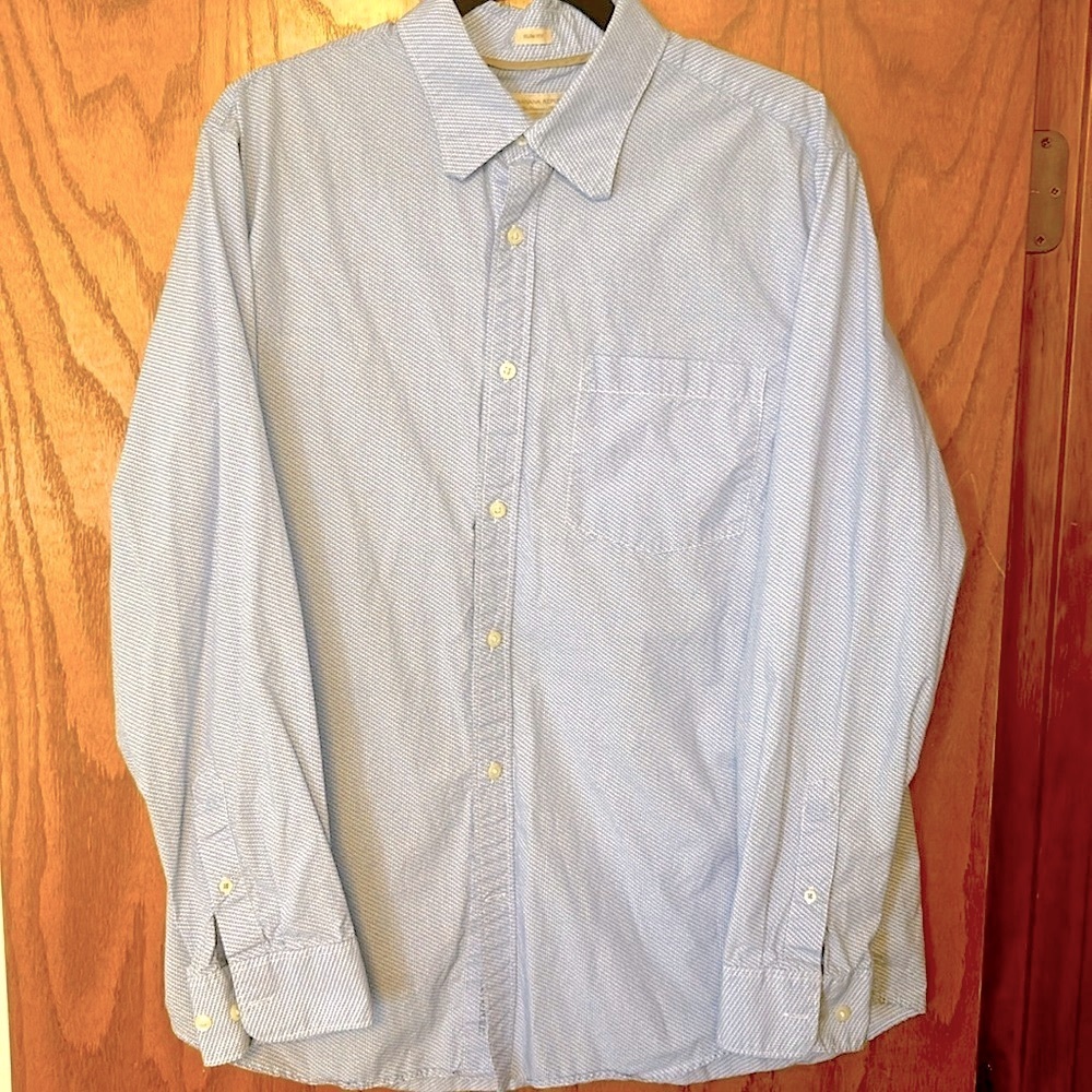 3/$20 Banana Republic button down